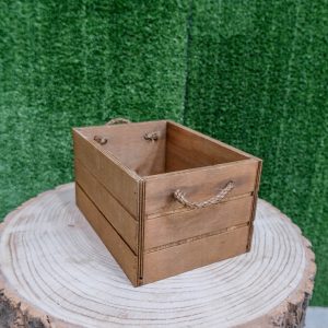 caja pequeña de madera