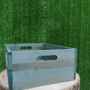 caja de madera verde
